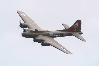 B 17