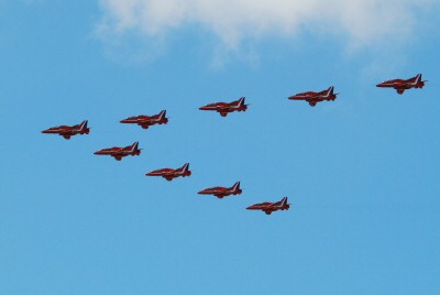 Red Arrows coming in