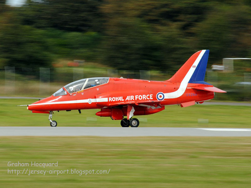 Red Arrows arrival