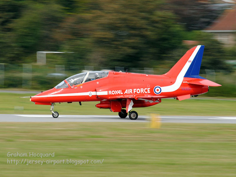 Red Arrows arrival