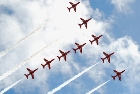 Red Arrows (7) Red Arrows (7)